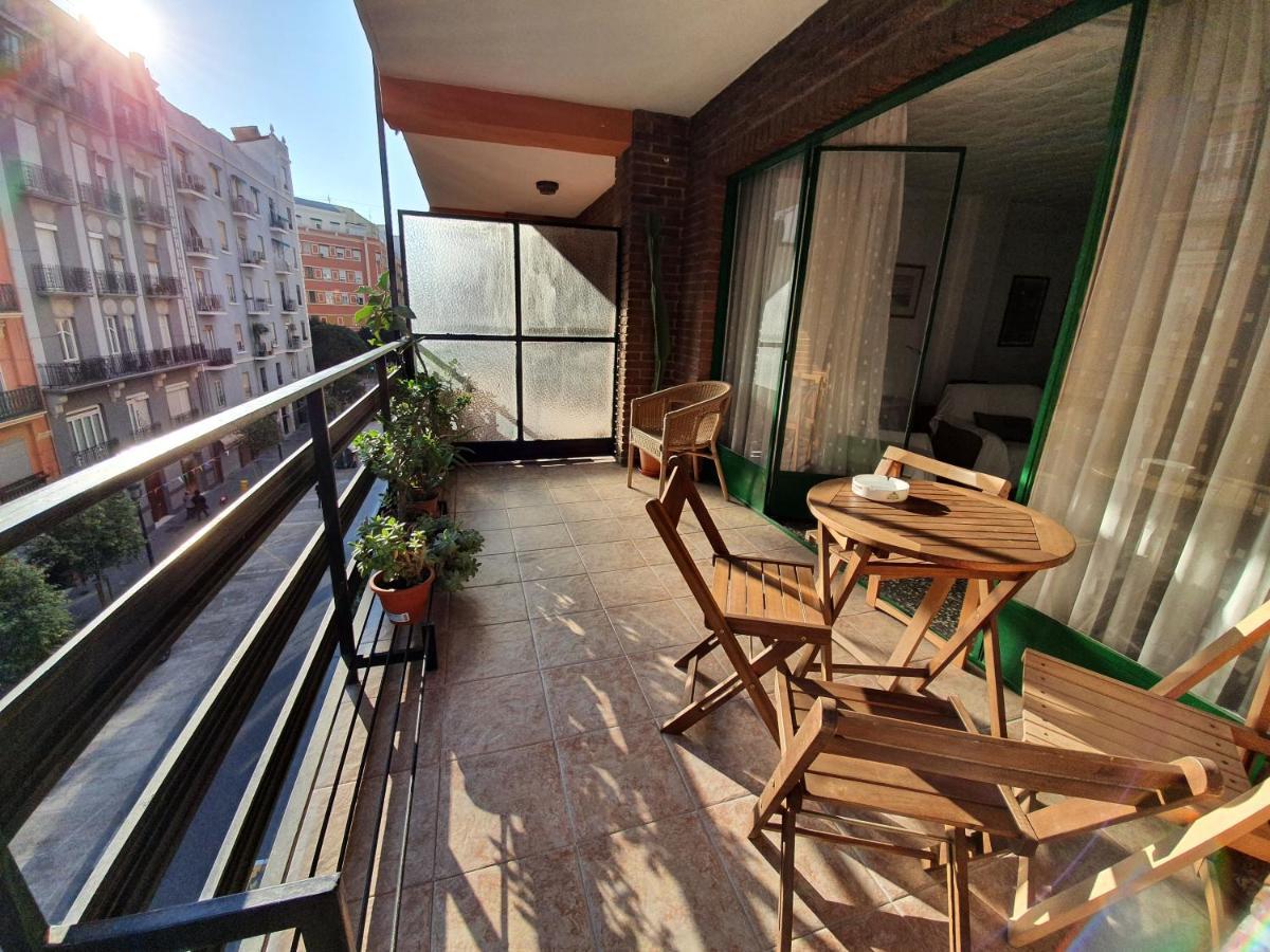 Apartamento Ruzafa Valencia Bagian luar foto